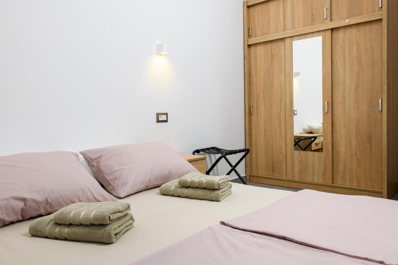 Apartment Delalle Split Bagian luar foto