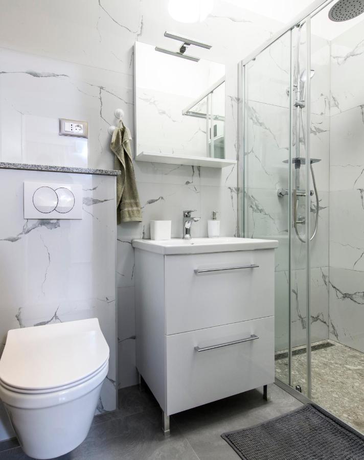 Apartment Delalle Split Bagian luar foto
