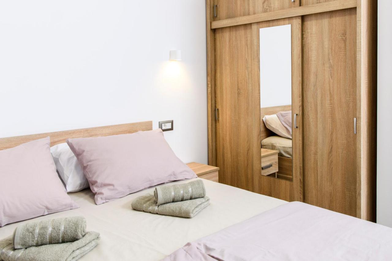 Apartment Delalle Split Bagian luar foto